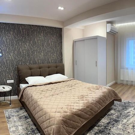 Apartments In Center Of Chisinau Anestiade Εξωτερικό φωτογραφία